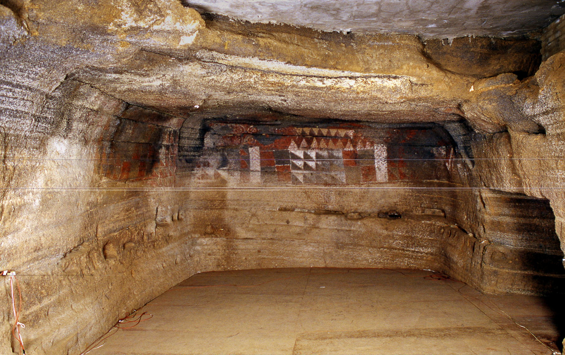museo-y-parque-arqueologico-cueva-pintada